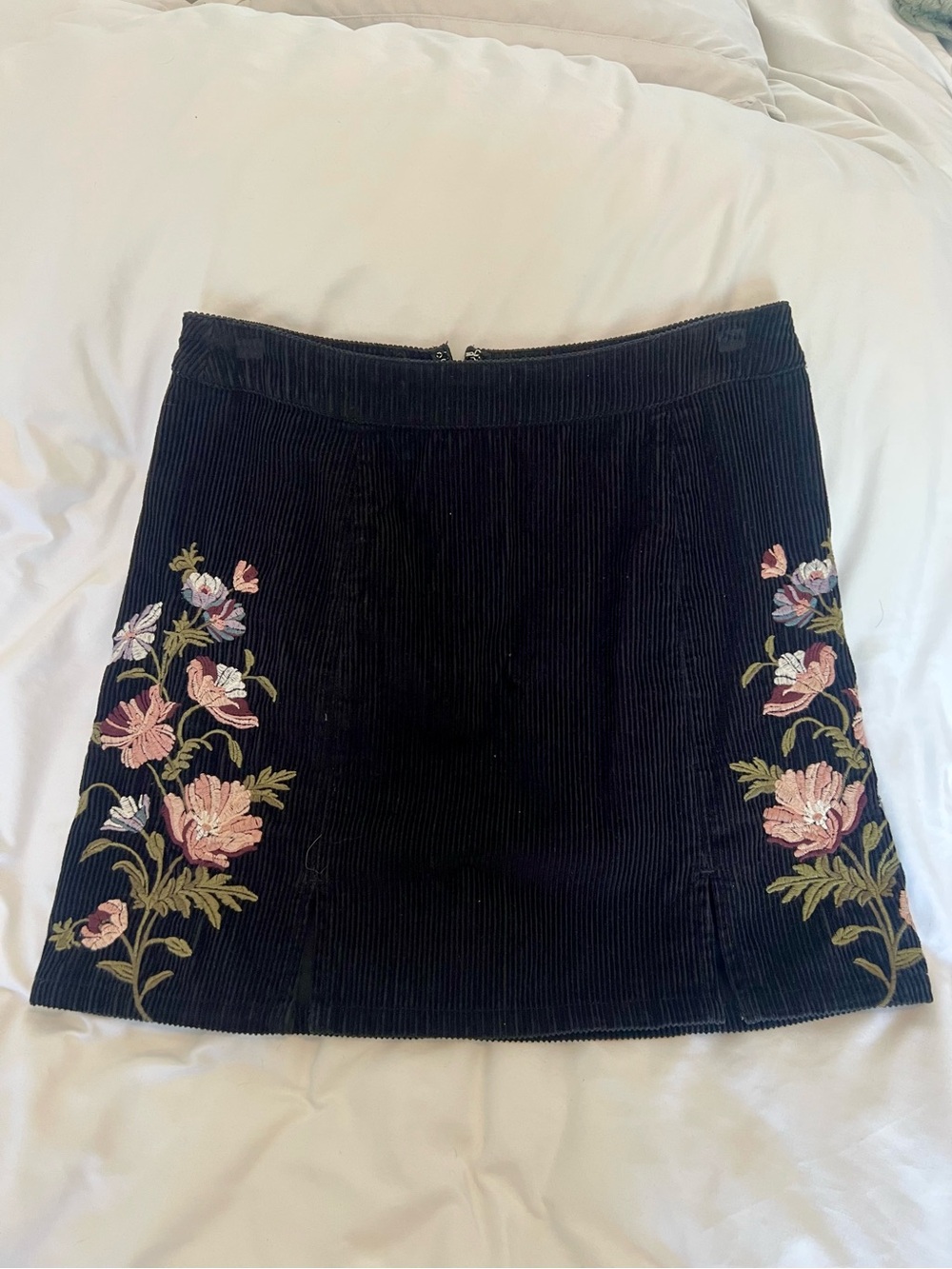 American Eagle Black Corduroy Mini Skirt with Pink Floral Embroidery, Size 2